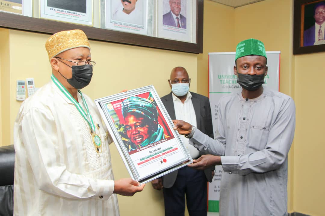 UATH Board Chairman receives honour from youths
